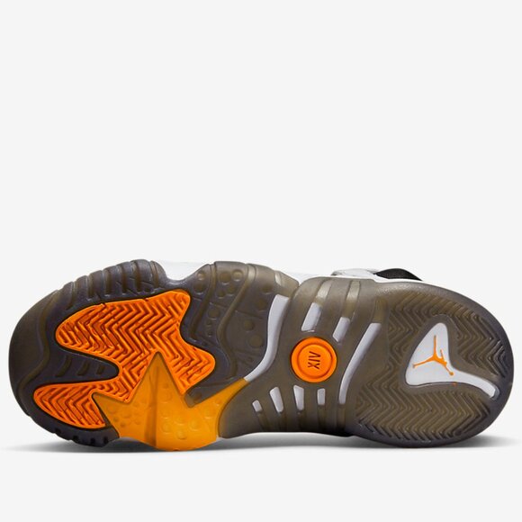 Nike Air Jordan Jumpman Two Trey (GS) - NEW IN BOX - NEVER USED - SIZE 6.5 YOUTH - Picture 6 of 7